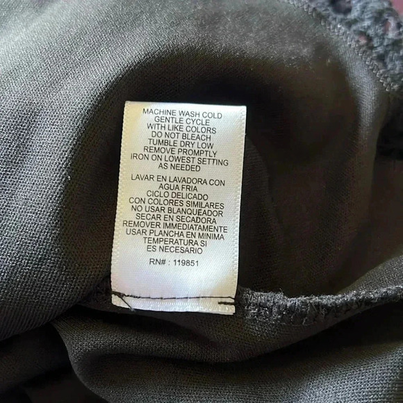 HALO Women’s Black Lace Fringe Sheer Floral Lined Boho 3/4 Sleeve Top Medium - Picture 16 of 16